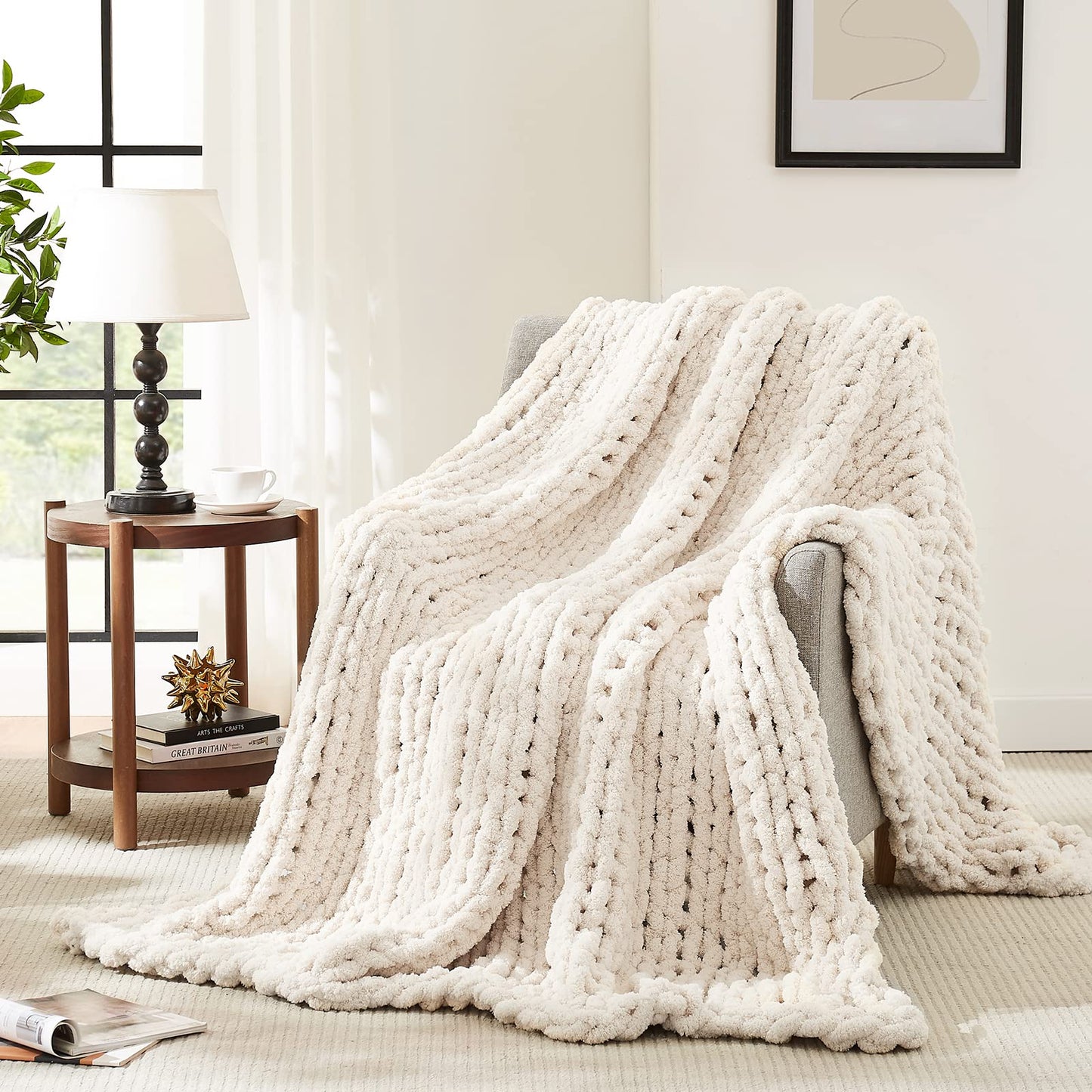 L'AGRATY Chunky Knit Chenille Throw Blanket – Ivory